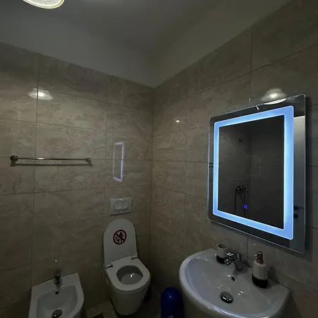 Amona Apartment