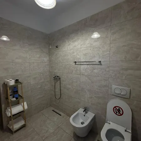 Amona Apartment
